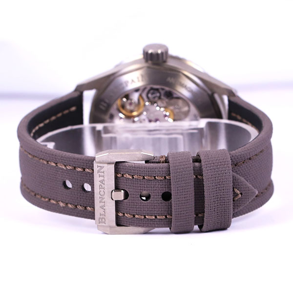 ブランパンフィフティ ファゾムス バチスカーフ5000.1210.G52A6枚目