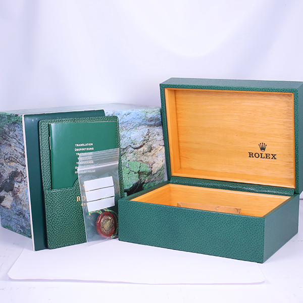 ロレックスサブマリーナー166138枚目