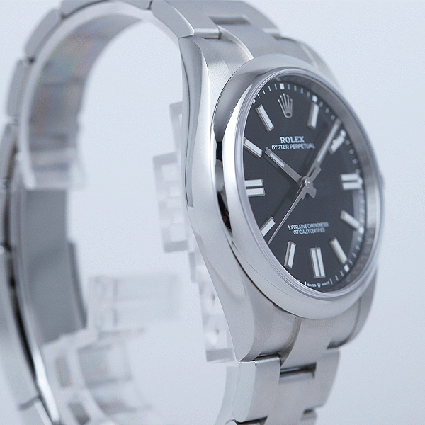 ROLEXOYSTER PERPETUAL 124300サムネイル画像2枚目