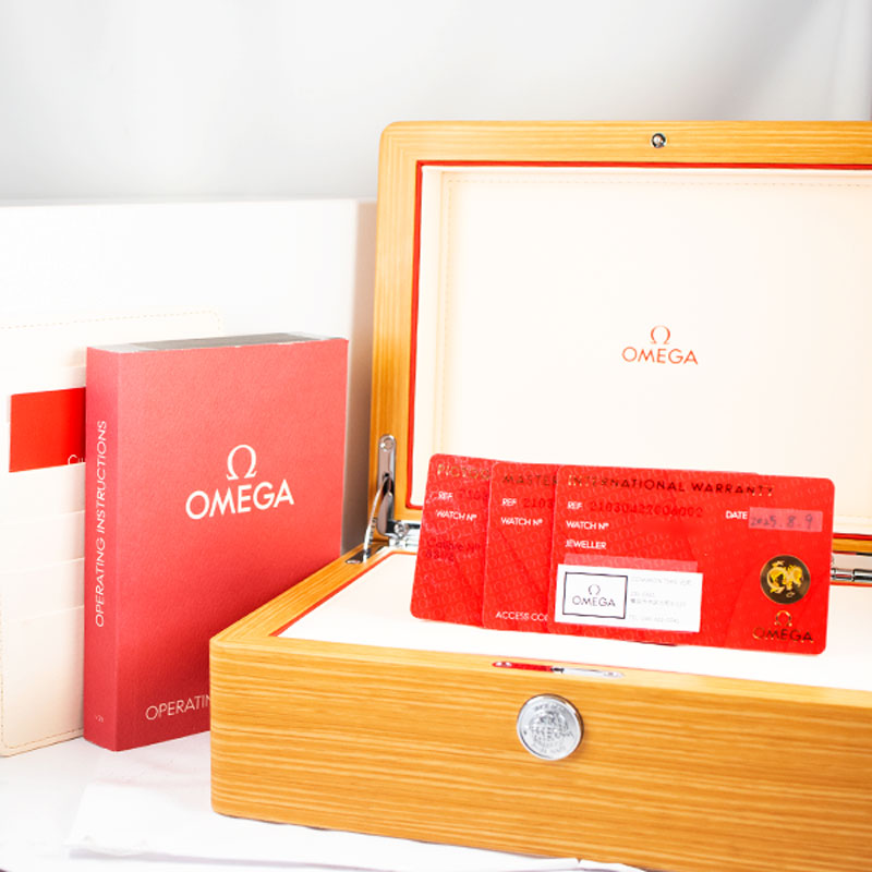 オメガシーマスター ダイバー300M コーアクシャル マスター クロノメーター210.30.42.20.06.0028枚目