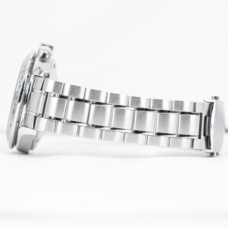 オメガスピードマスター デイト3211.304枚目