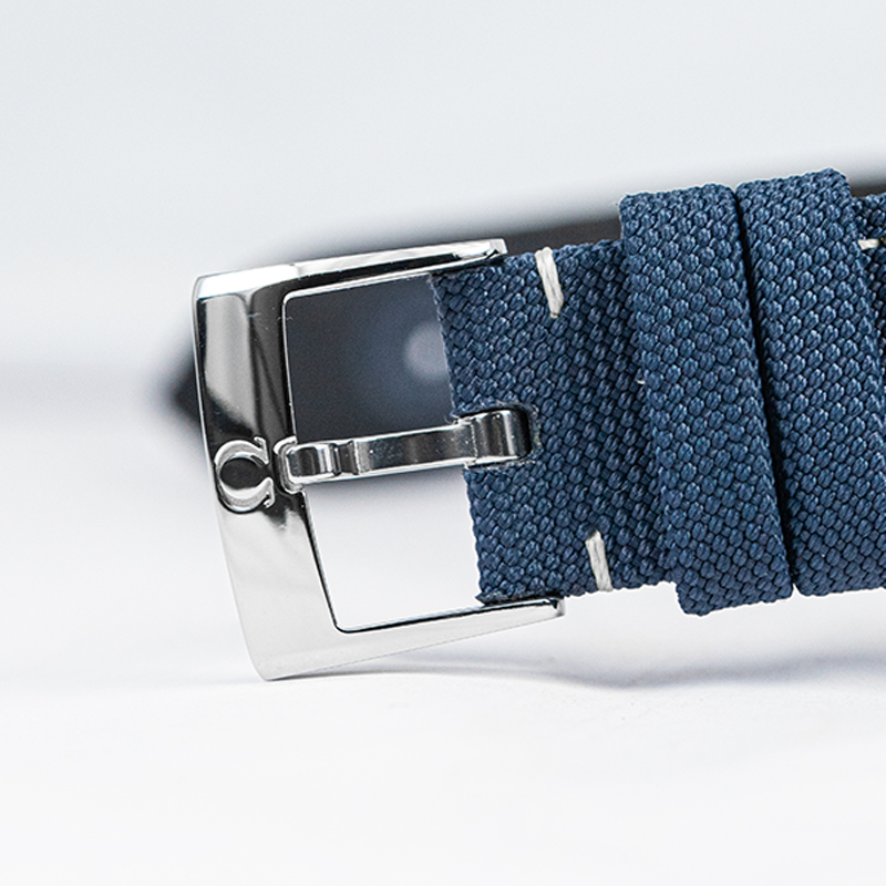 オメガスピードマスター シルバースヌーピーアワード 50周年記念モデル 310.32.42.50.02.0016枚目