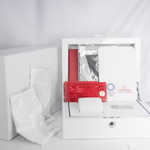 オメガスピードマスター 東京2020リミテッドエディション522.30.42.30.04.0018枚目