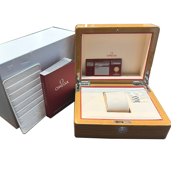 オメガスピードマスター デイデイト323.21.40.40.01.0018枚目